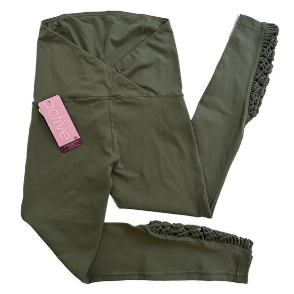 NWT Ingrid & Isabel Maternity Active Macrame Leggings Olive Small - Picture 1 of 8